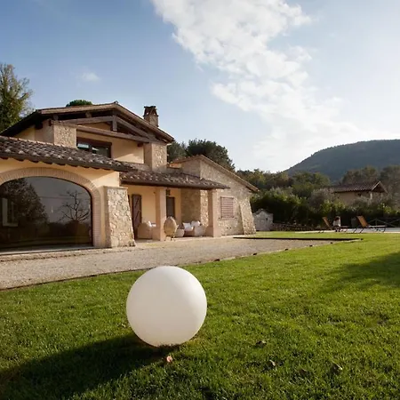 Villa Genius Loci 6, Emma