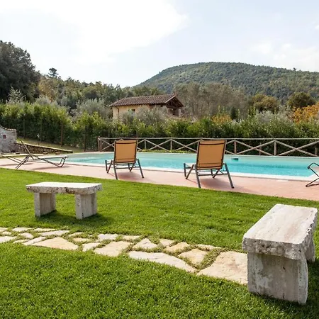 Villa Genius Loci 6, Emma